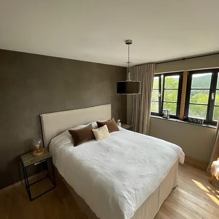 De Luxe Proche Du Circuit - Francorchamps 홈스테이 스타블로