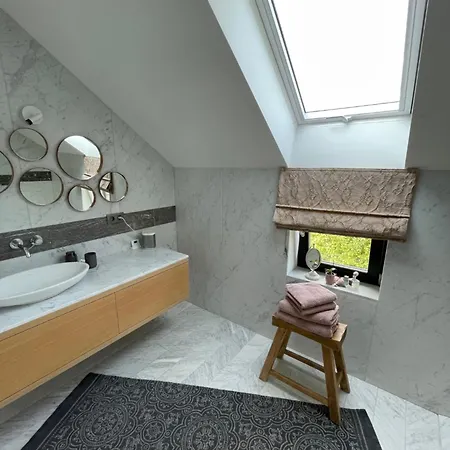 De Luxe Proche Du Circuit - Francorchamps 홈스테이 *